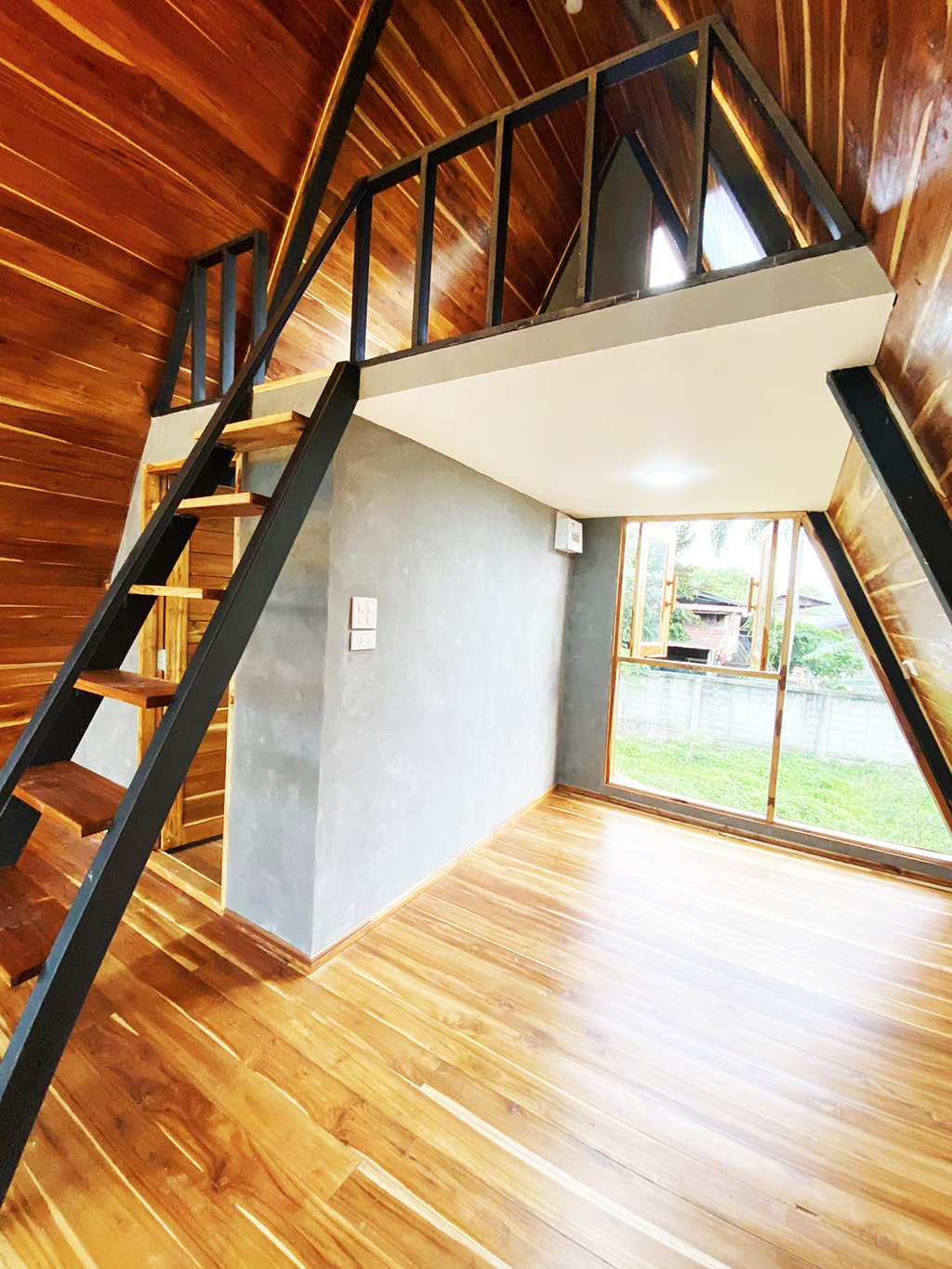 บ้านทรงเอเฟรม