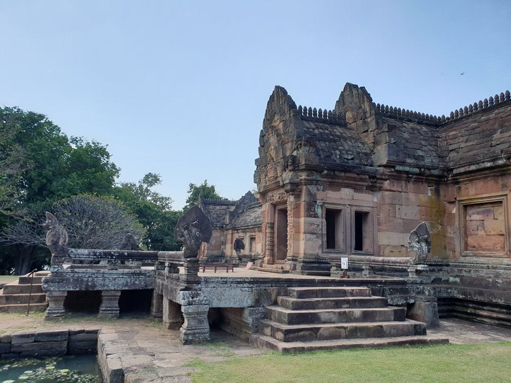 อุทยานประวัติศาสตร์พนมรุ้ง